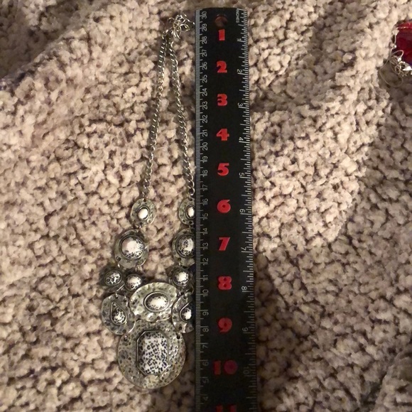 Ruby Rd silver bulky necklace - Picture 5 of 7